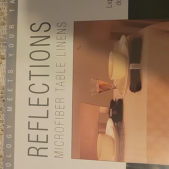 NEW! Reflections Microfiber Tablecloth - Picture 3 of 6